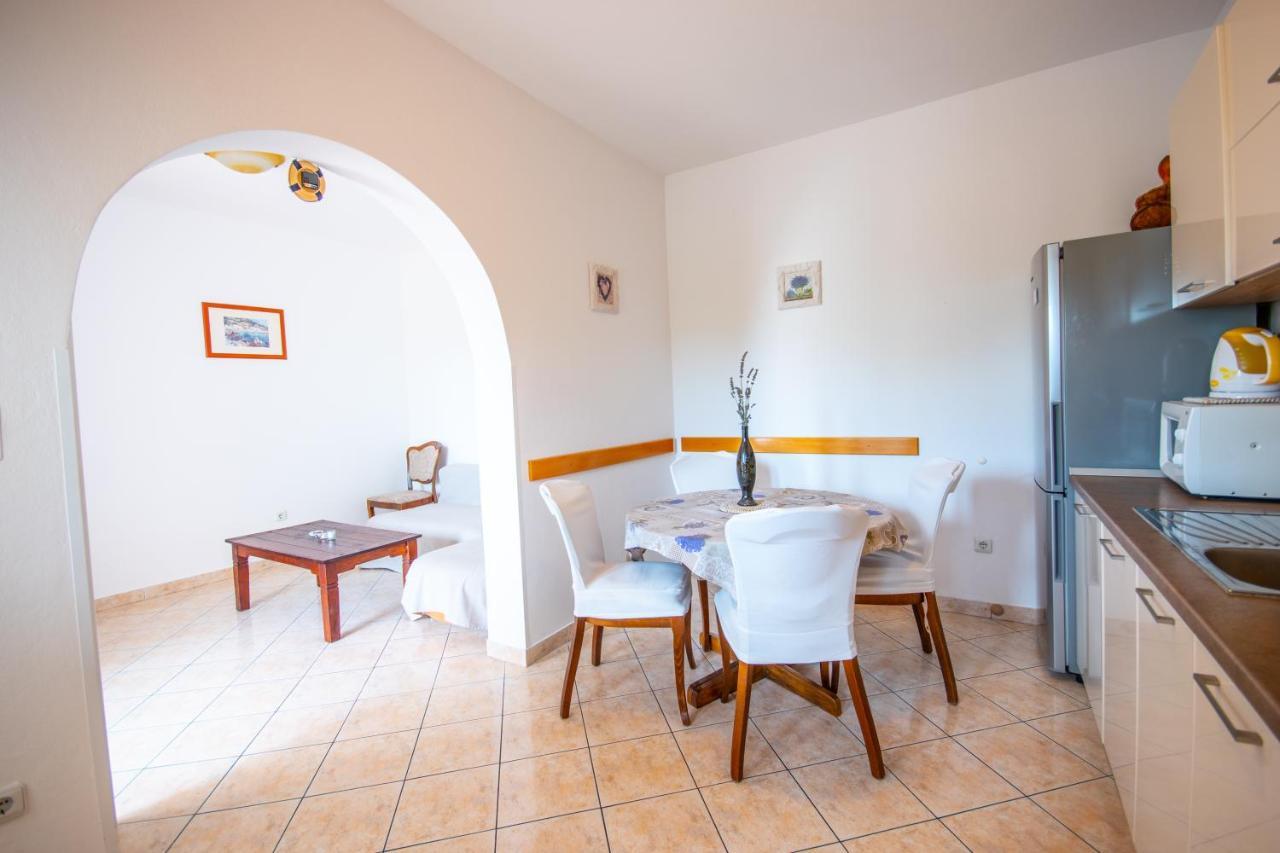 Apartment Franic Подстрана Екстер'єр фото