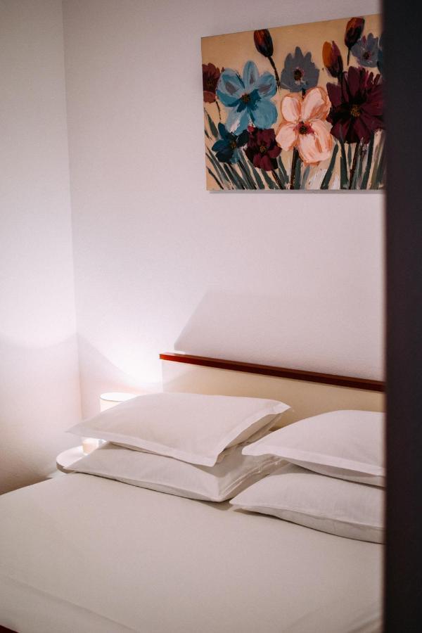 Apartment Franic Подстрана Екстер'єр фото