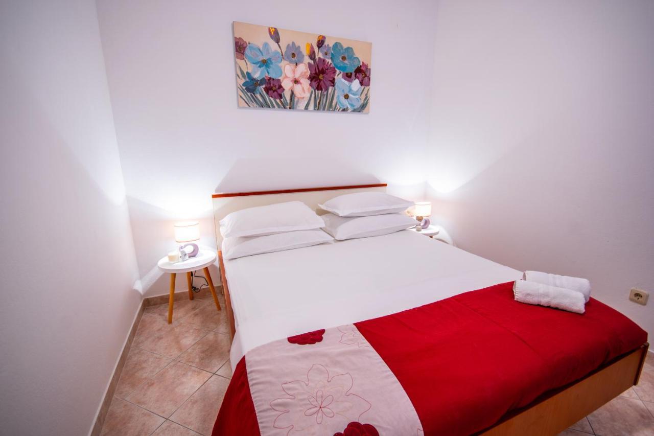 Apartment Franic Подстрана Екстер'єр фото